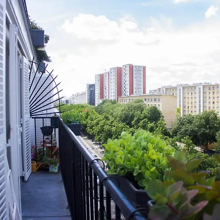 Charming Studio Near La Villette Apartment *